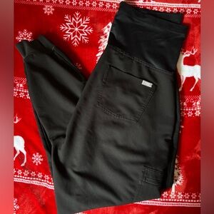Figs maternity scrub pant jogger